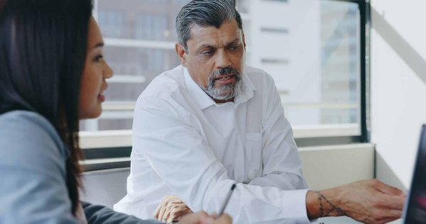 Quelles initiatives pour encourager les entreprises à adopter des politiques de diversité et d'inclusion ?